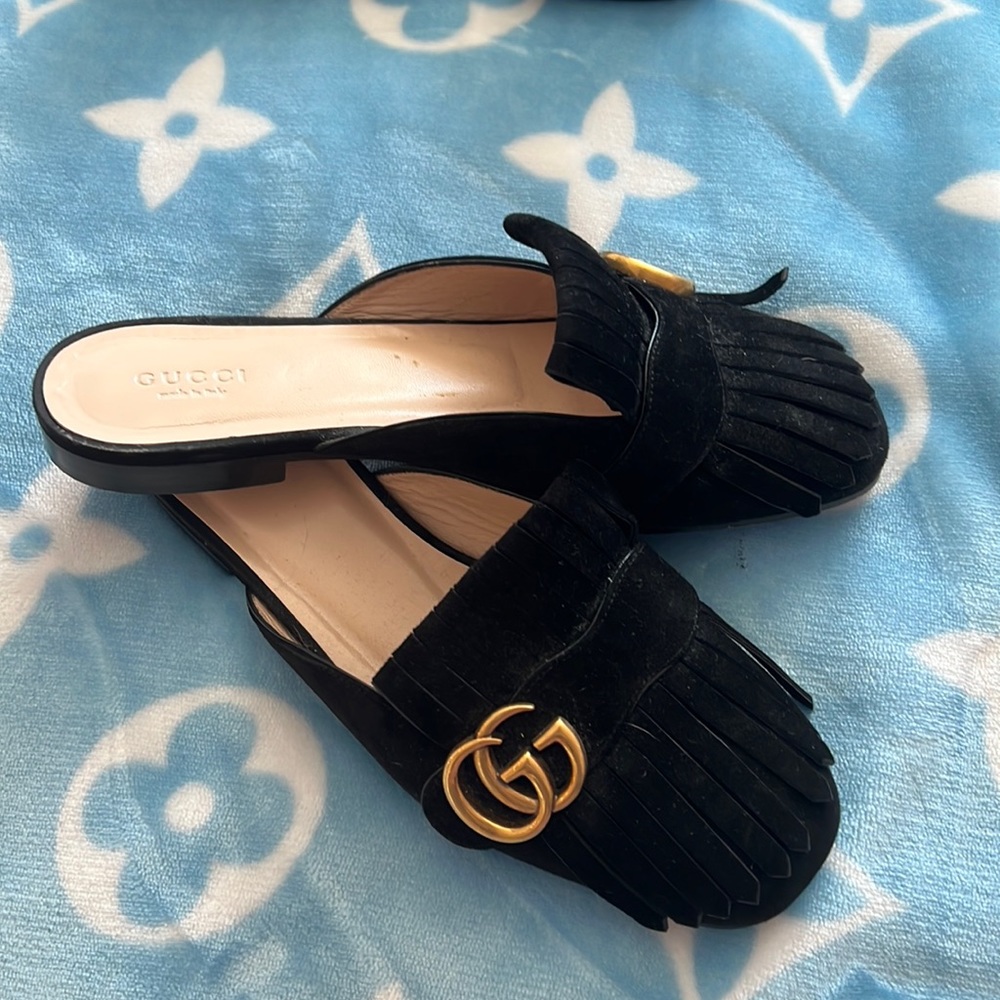 Gucci slides 💓💓💓💓